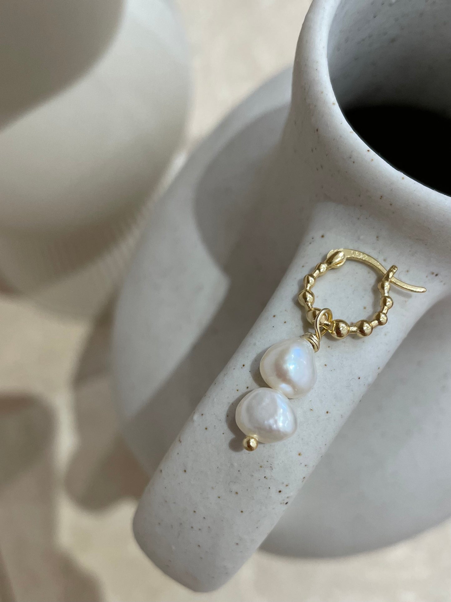 Lulu Pearl Hoops | Gold